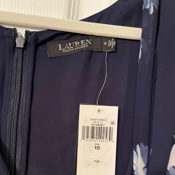 Lauren Ralph Lauren Flutter Sleeve ruffle Dress size 10 or 14 navy multi - Picture 4 of 7